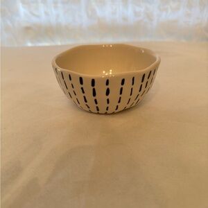 Modern Cream Ceramic Bowl
